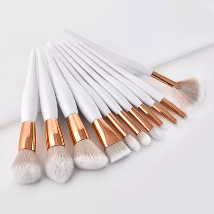 women-beauty-makeup-online-shopping-in-pakistan